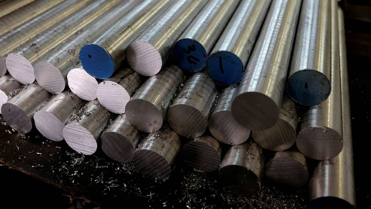 US to impose 200% tariff on aluminium from Russia 