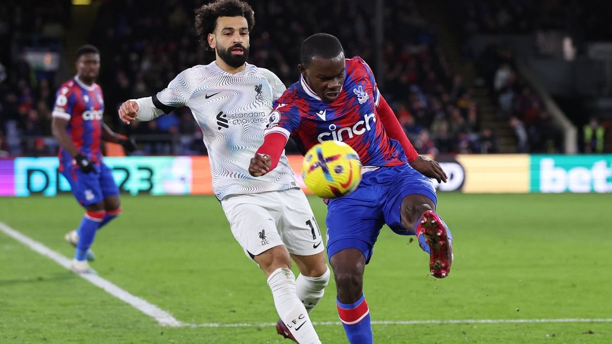 Premier League: Crystal Palace dent Liverpool's top four hopes after 0-0 draw