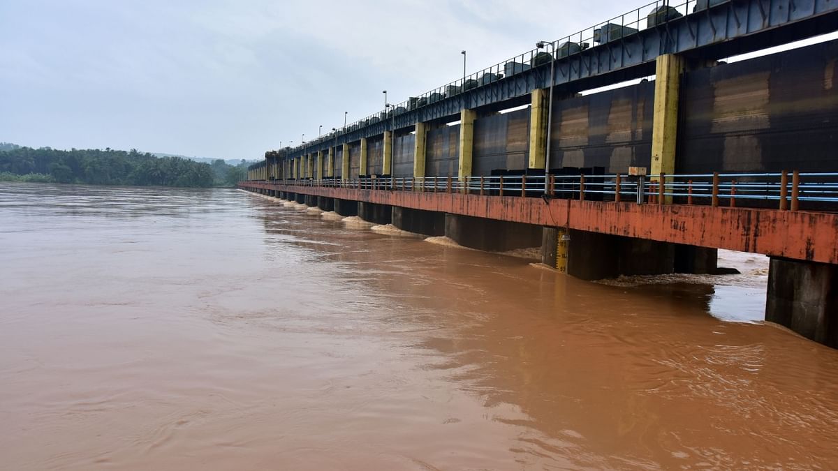 Thumbe dam water-level falls, Mangaluru warned of shortage