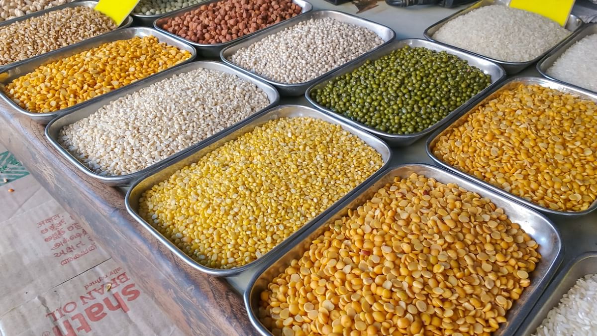 Government removes import duty on whole tur dal