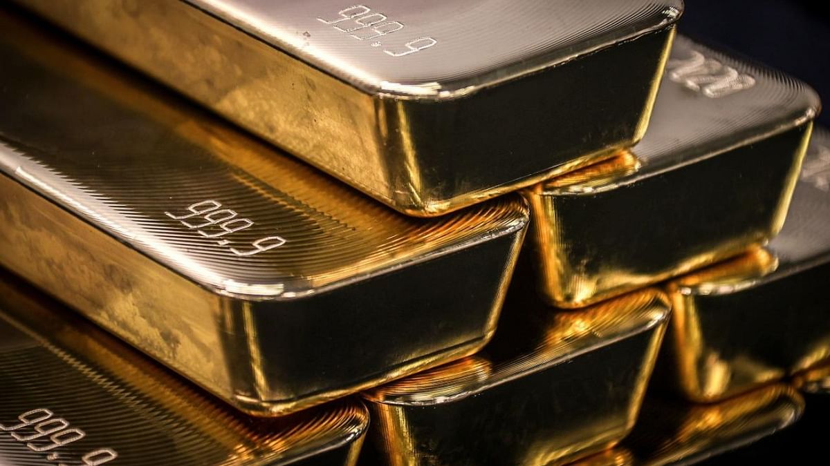Govt plans to make hallmarking of gold bullion mandatory: BIS chief