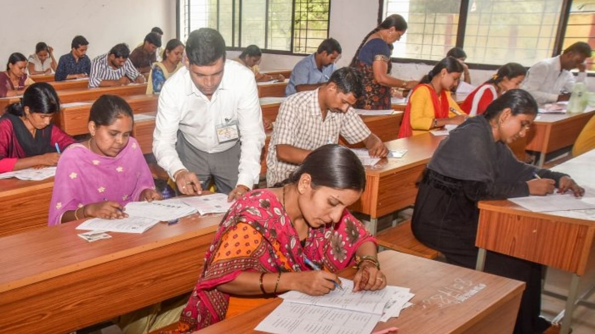 Candidate's writer found 'overqualified' in Maharashtra recruitment exam, both booked: Report