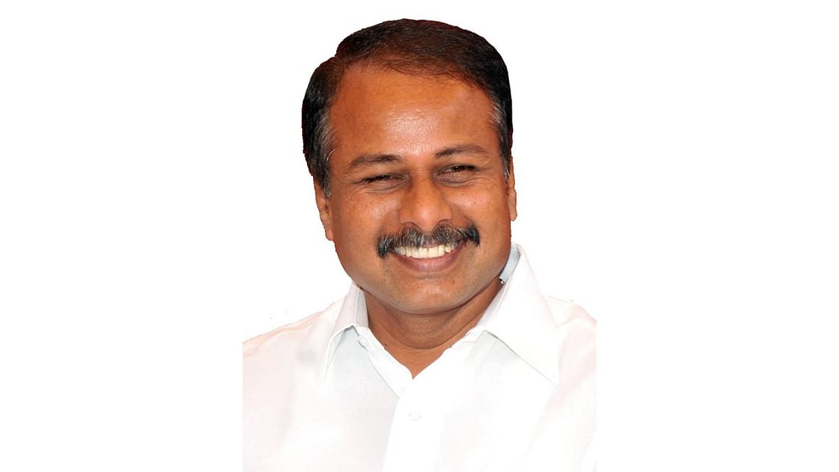 KPCC working president R Dhruvanarayana dies of heart attack