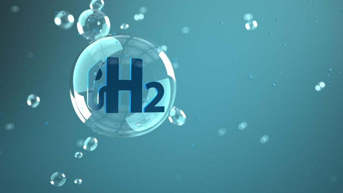 Electricity from thin air: Bacterial enzyme that can extract energy from hydrogen in the atmosphere