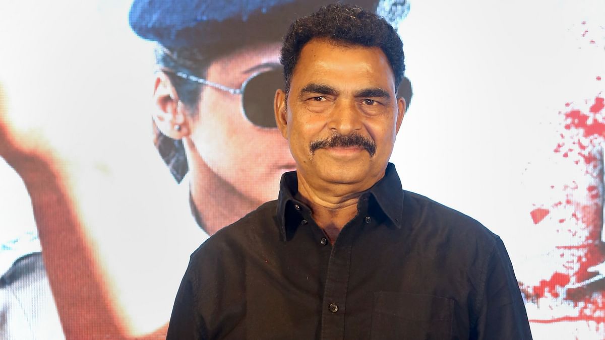 Actor Sayaji Shinde faces bee attack during replantation drive in Maharashtra