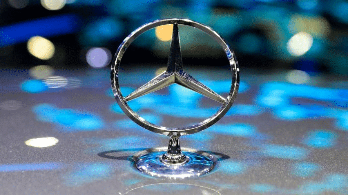 Mercedes set to invest billions in e-vehicles plants