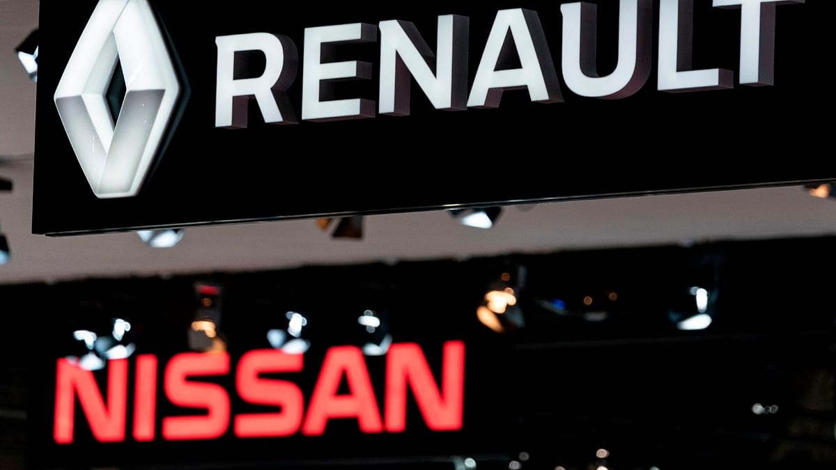 Renault Nissan signs pact with Kamarajar Port for export of locally-manufactured cars