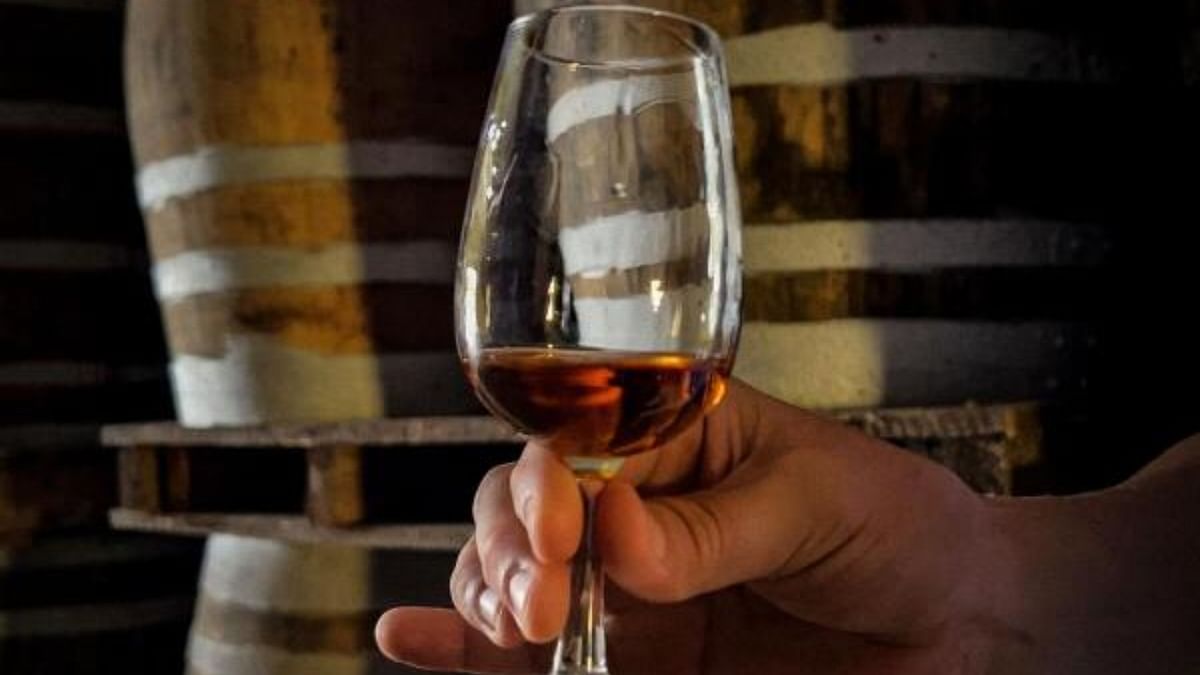 Cuban rum masters preserve a century-old tradition