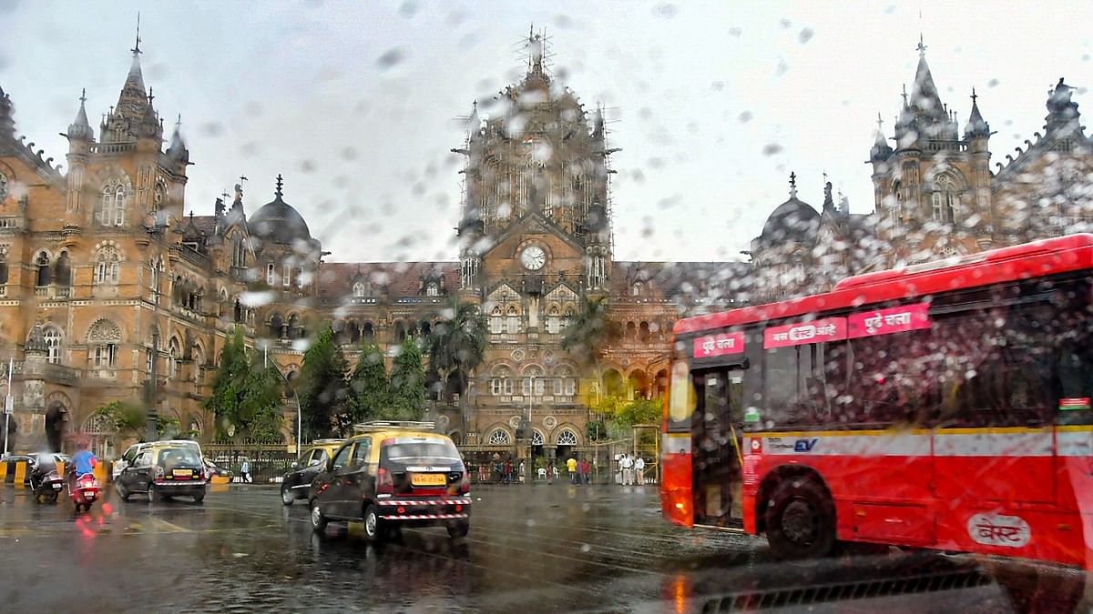 Mumbai receives highest single-day rainfall in month in 17 years on March 21