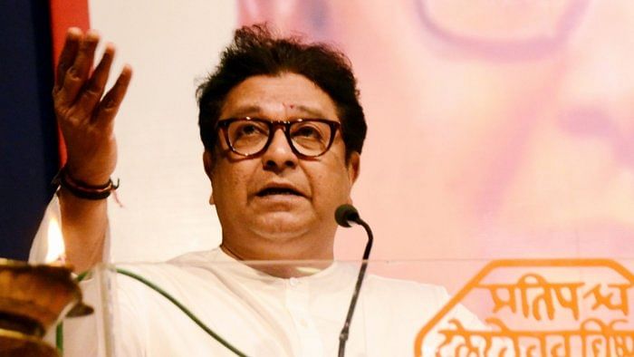 Raj Thackeray flags loudspeaker issue, points out dargah coming up in Mahim coast