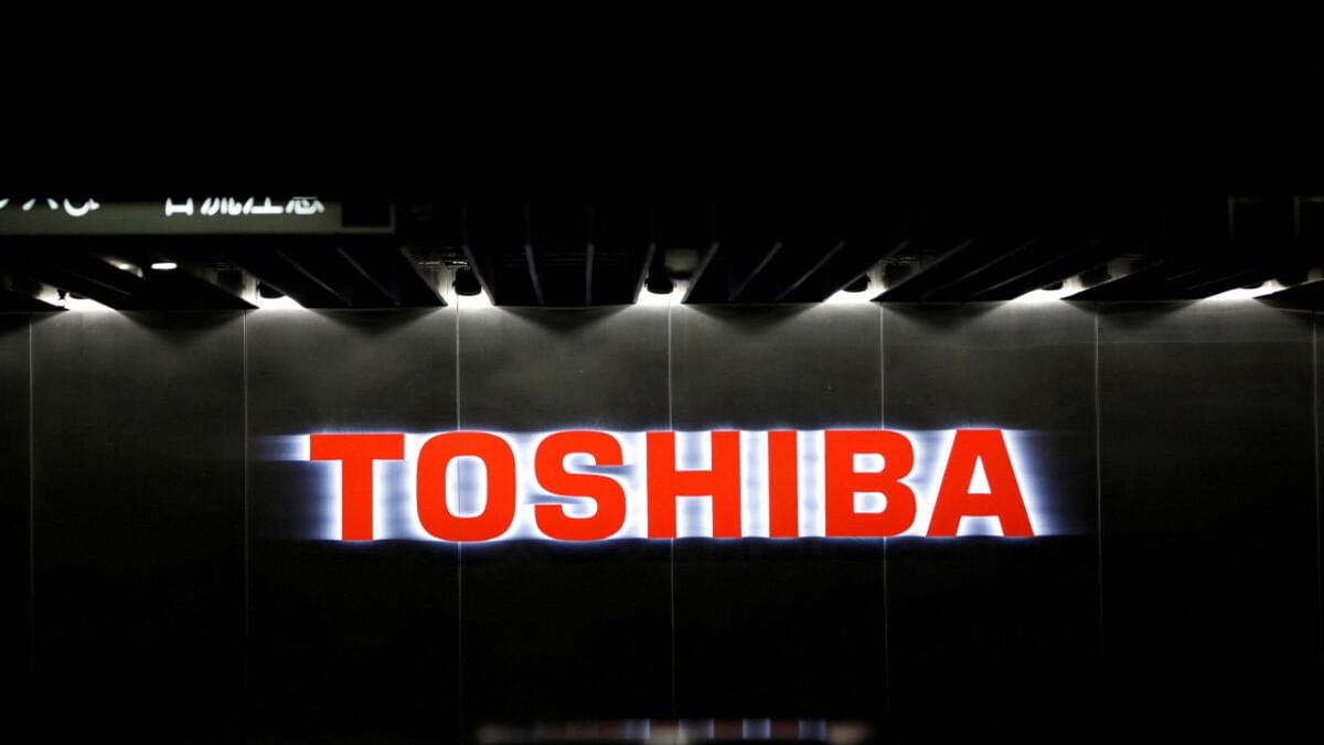 Toshiba to go private as board accepts $15 bn takeover bid
