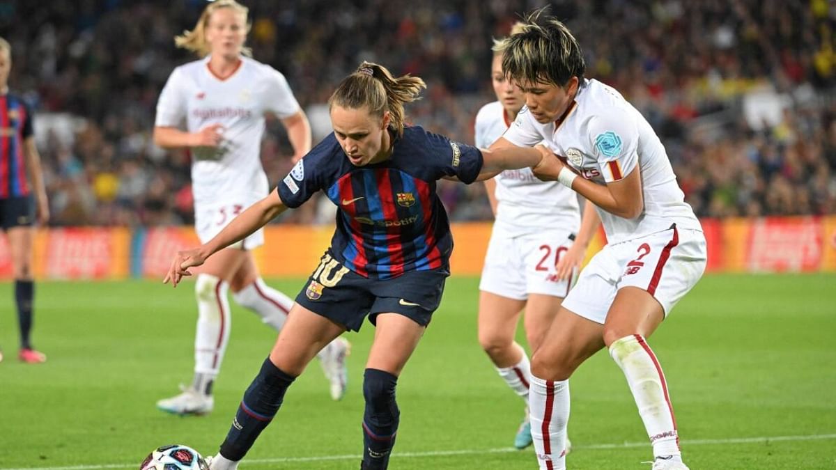 Barcelona, Arsenal reach Women''s Champs League semifinals