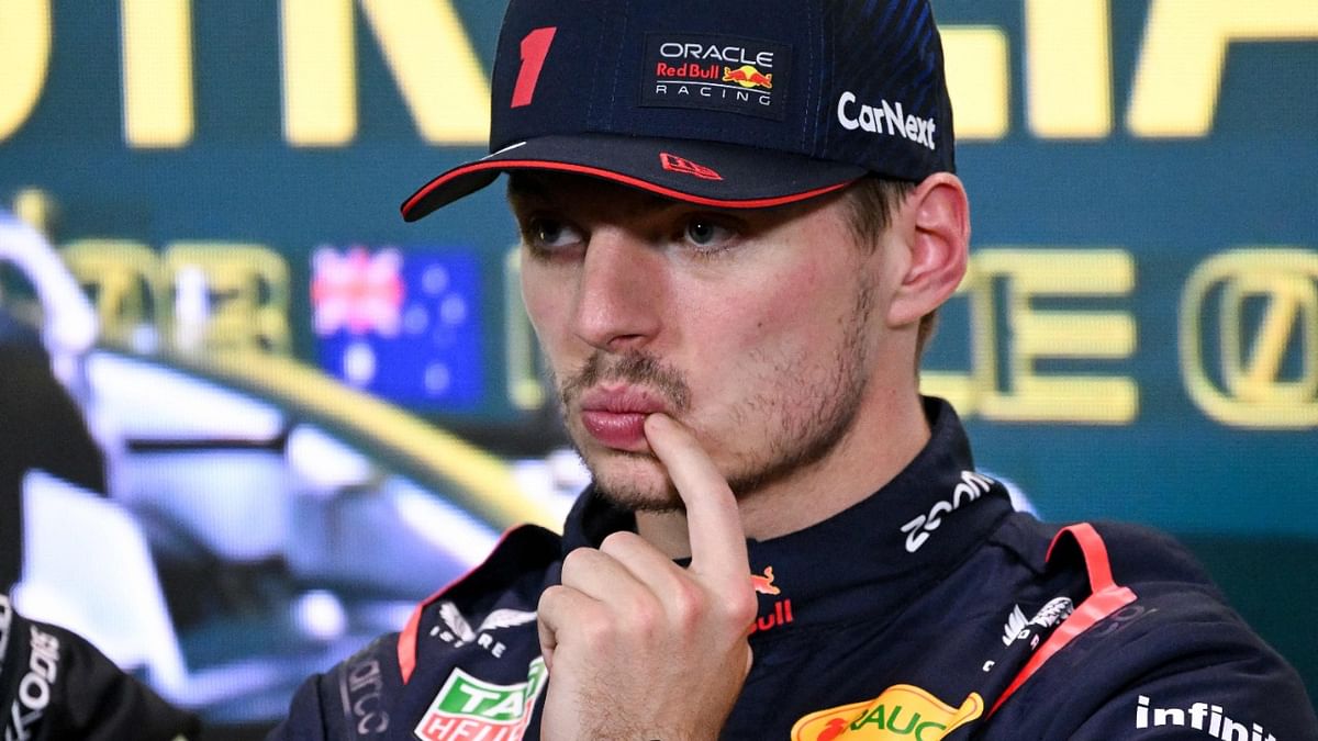 Verstappen on pole in Australia as Mercedes shine