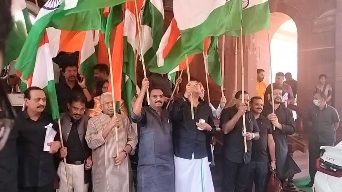 'Democracy under attack': Opposition parties take out Tricolour March from Parliament House to Vijay Chowk
