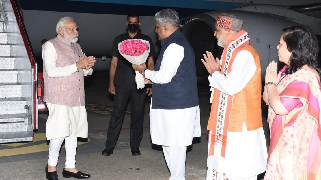 PM Modi arrives in Mysuru to commemorate 50 years of 'Project Tiger'