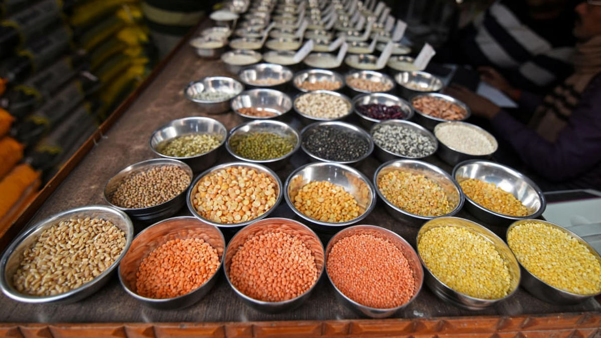 Centre asks states to take action against pulses hoarders