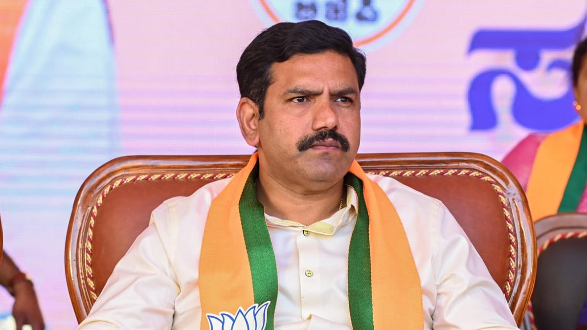 Yediyurappa's son B Y Vijayendra files nomination in Shikaripura