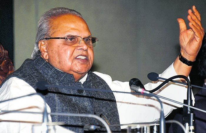 CBI summons to Satya Pal Malik 'vengeful', a message to him and all those speaking truth to remain silent: Congress