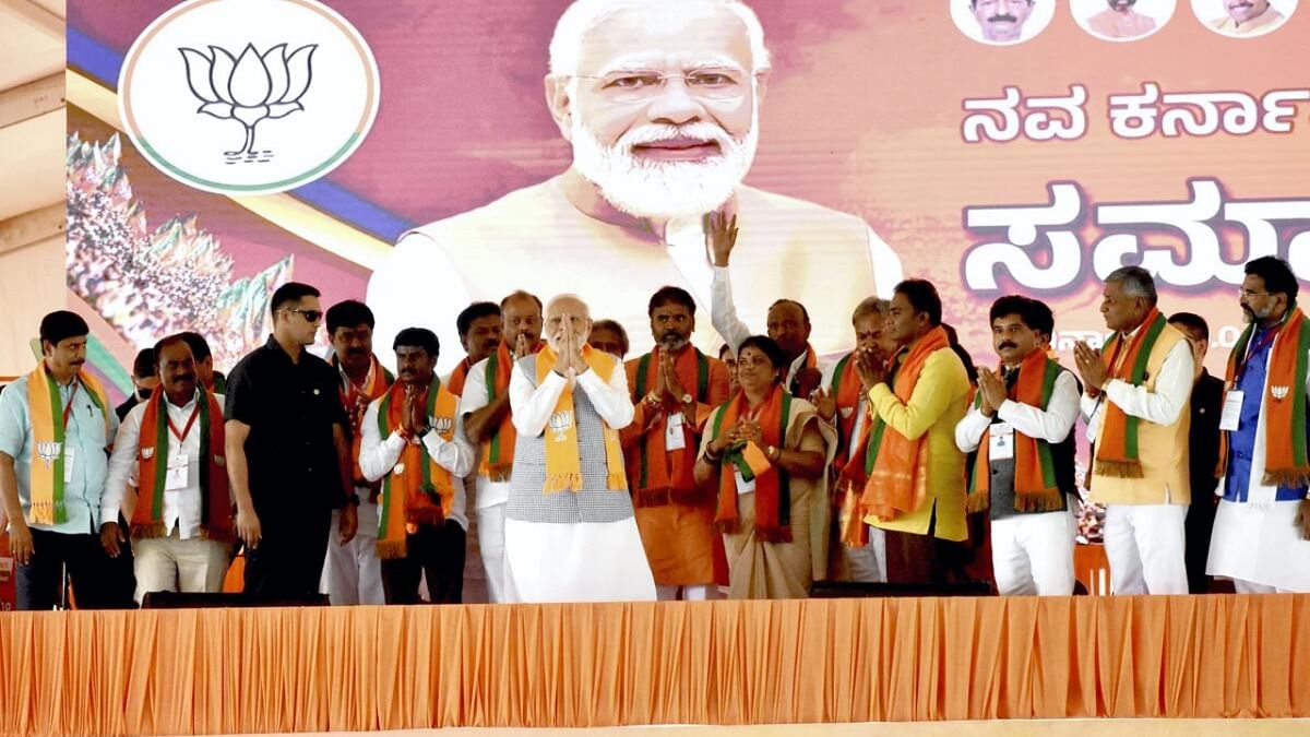 'Dynastic' Congress and JD(S) responsible for political instability in Karnataka, says PM Modi