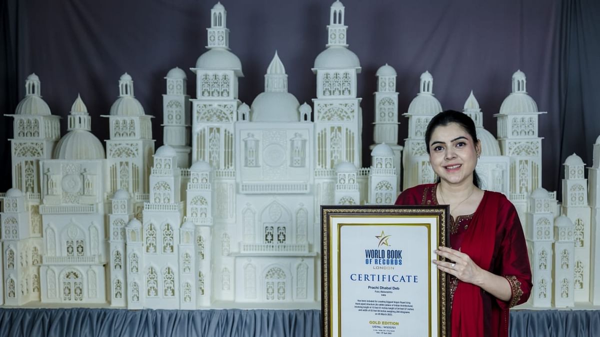 Pune's cake artist breaks own record with 200 kg icing