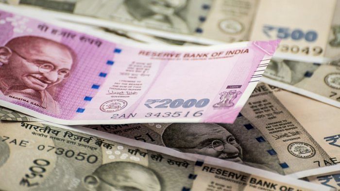 Rupee falls 2 paise to 82.96 against US dollar in early trade
