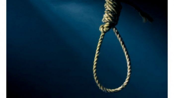 Unhappy because he could not get married, man hangs himself