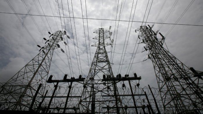 Power Ministry panel outlines roadmap to develop electricity market
