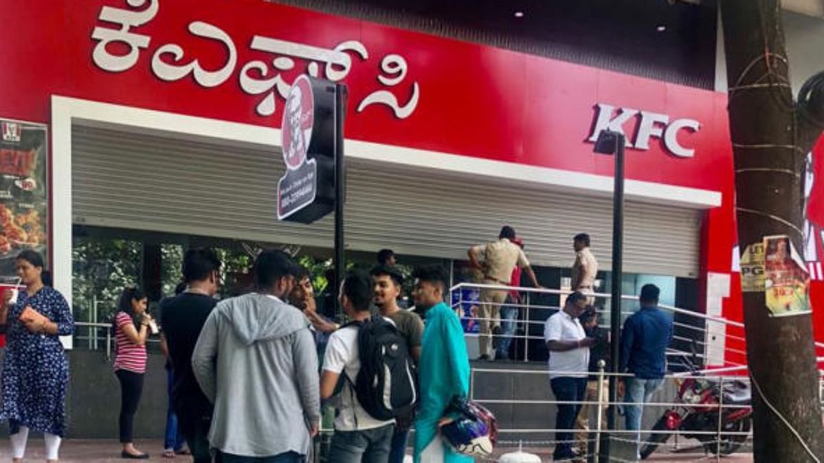 KFC outlet in South Bengaluru vandalised, employees injured