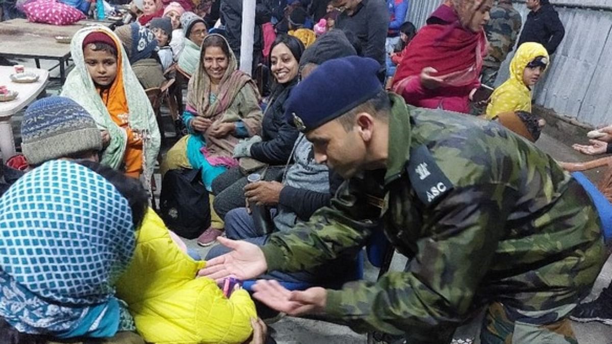 Indian Army rescues 500 stranded tourists from landslide-hit Sikkim