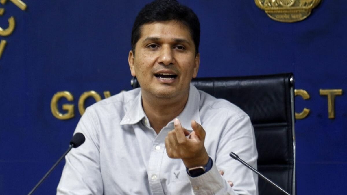 Miffed at Maken against supporting Kejriwal, AAP says Centre can bring similar ordinance in Karnataka