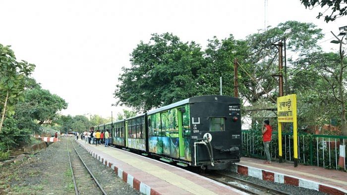 Toy train derails in Maharashtra's Matheran, passengers safe