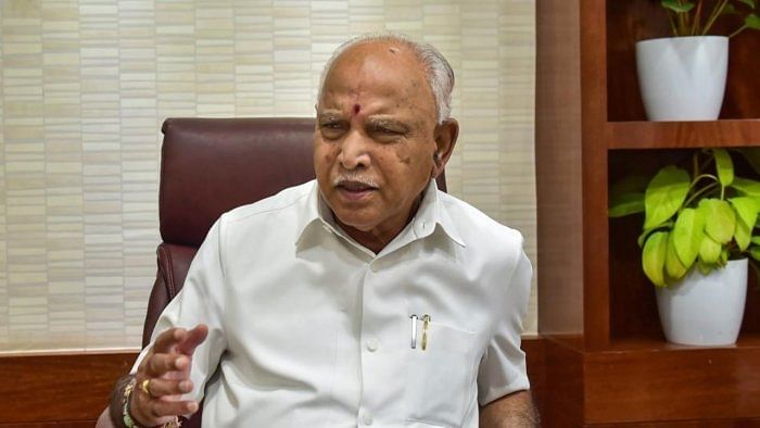 Amid poaching threat, Yediyurappa steps in to douse BJP's disgruntlement fire