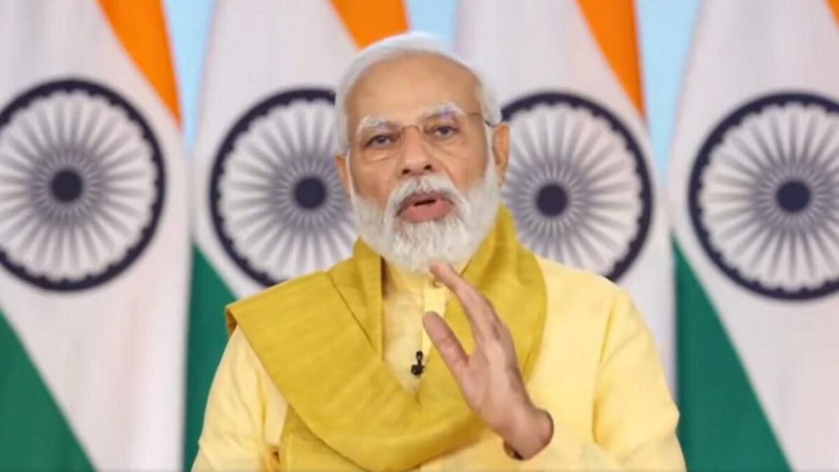 Need to end contradictions through yoga, says PM Modi