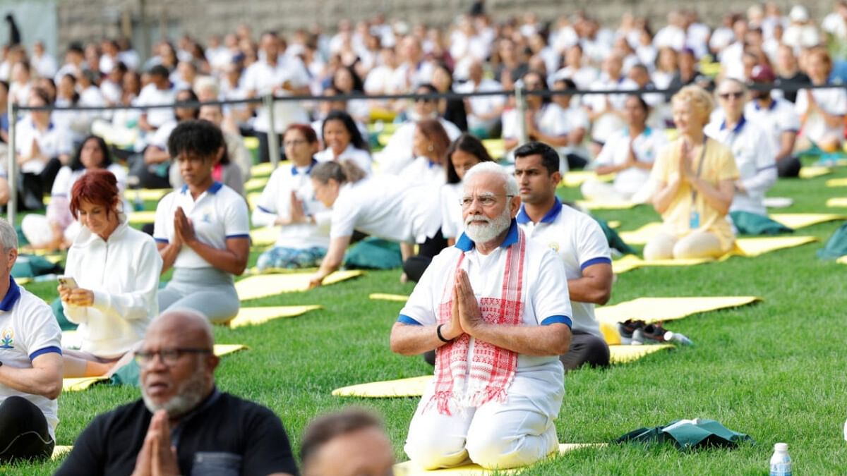 No need for politics over Yoga promotion
