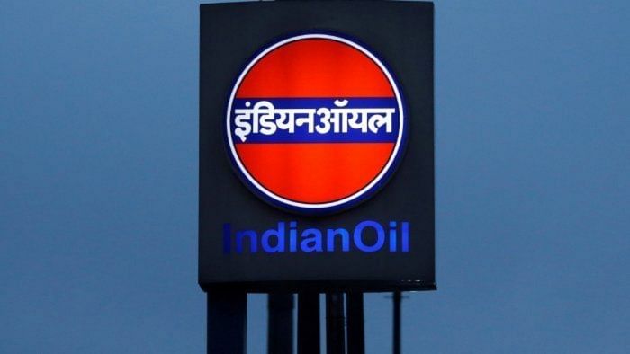 India's top refiner set to tap spot oil as Russian term deal lapses