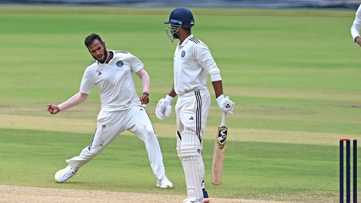 Duleep Trophy: After Vidwath, Vyshak comes to party