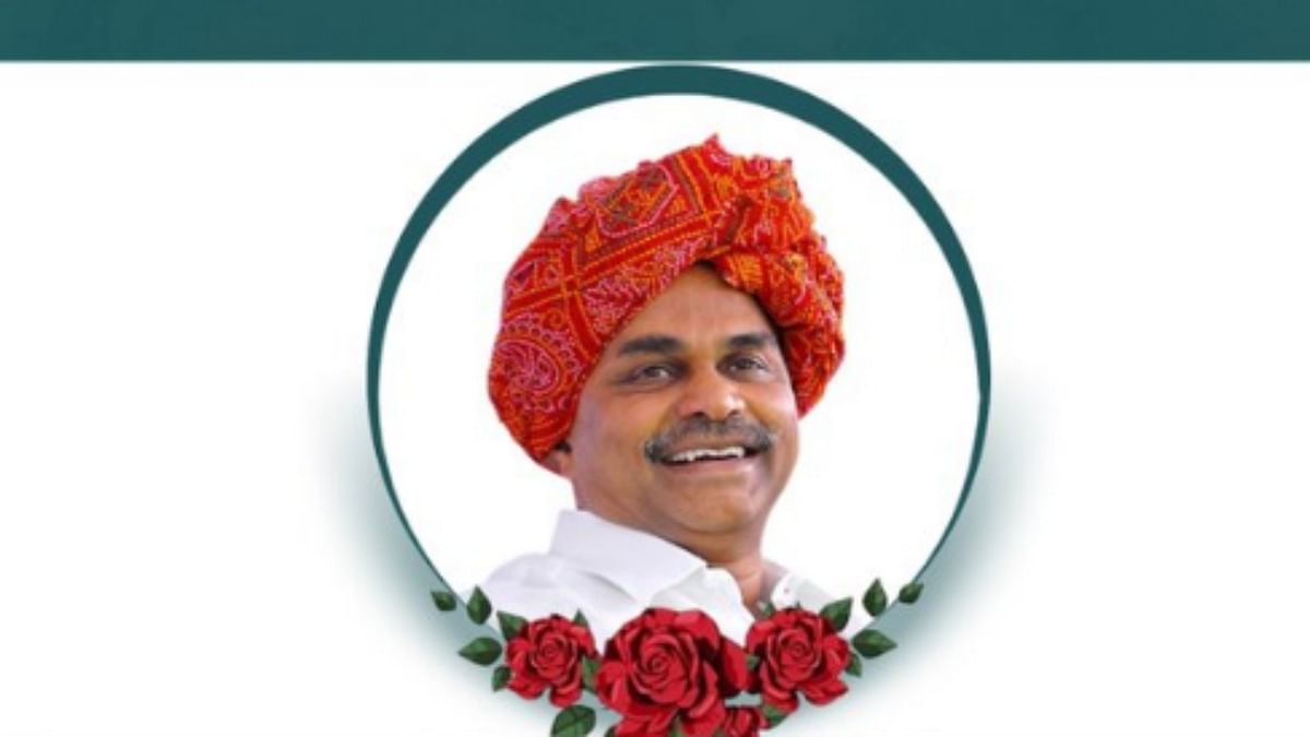 Andhra Pradesh Governor, CM pay tributes to Y S Rajasekhar Reddy on his birth anniversary
