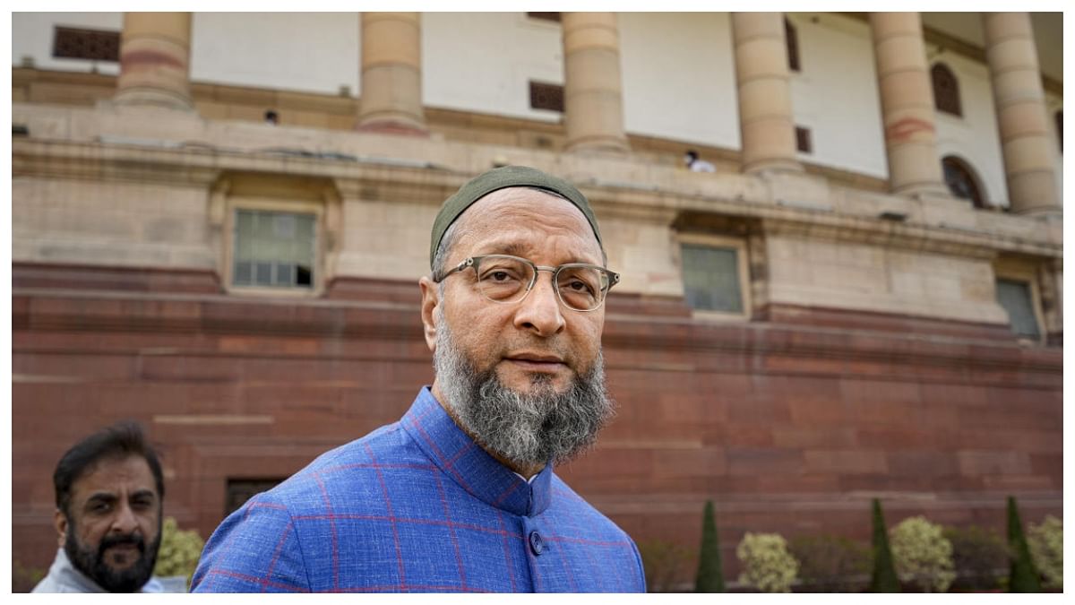 Muslims sacrificial lambs in BJP-TMC fight for power in Bengal: Owaisi