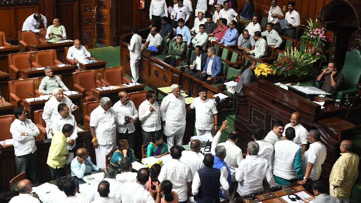 BJP, JD(S) protest as Karnataka Assembly passes APMC law