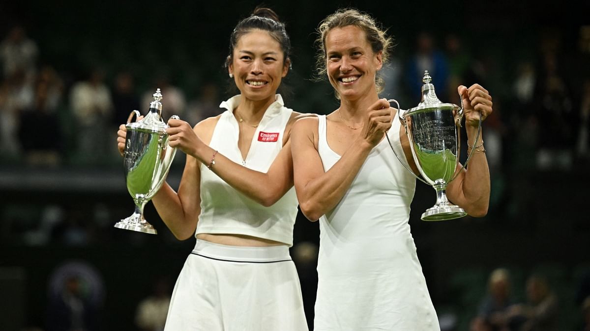 Strycova wins doubles title with Hsieh on her farewell at Wimbledon