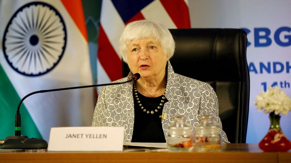 Yellen says China slowdown risks spillovers but no US recession