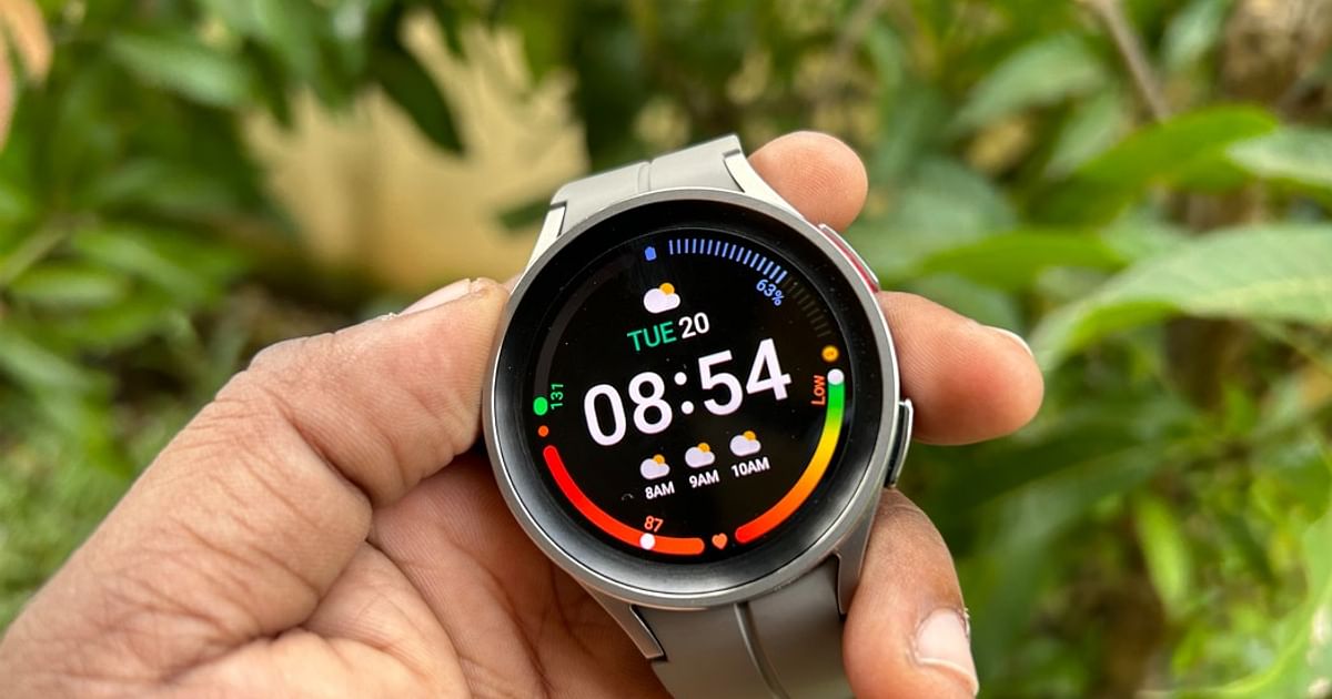 Meta Introduces WhatsApp On Smartwatches Running On WearOS; Why Is It A  Good News?