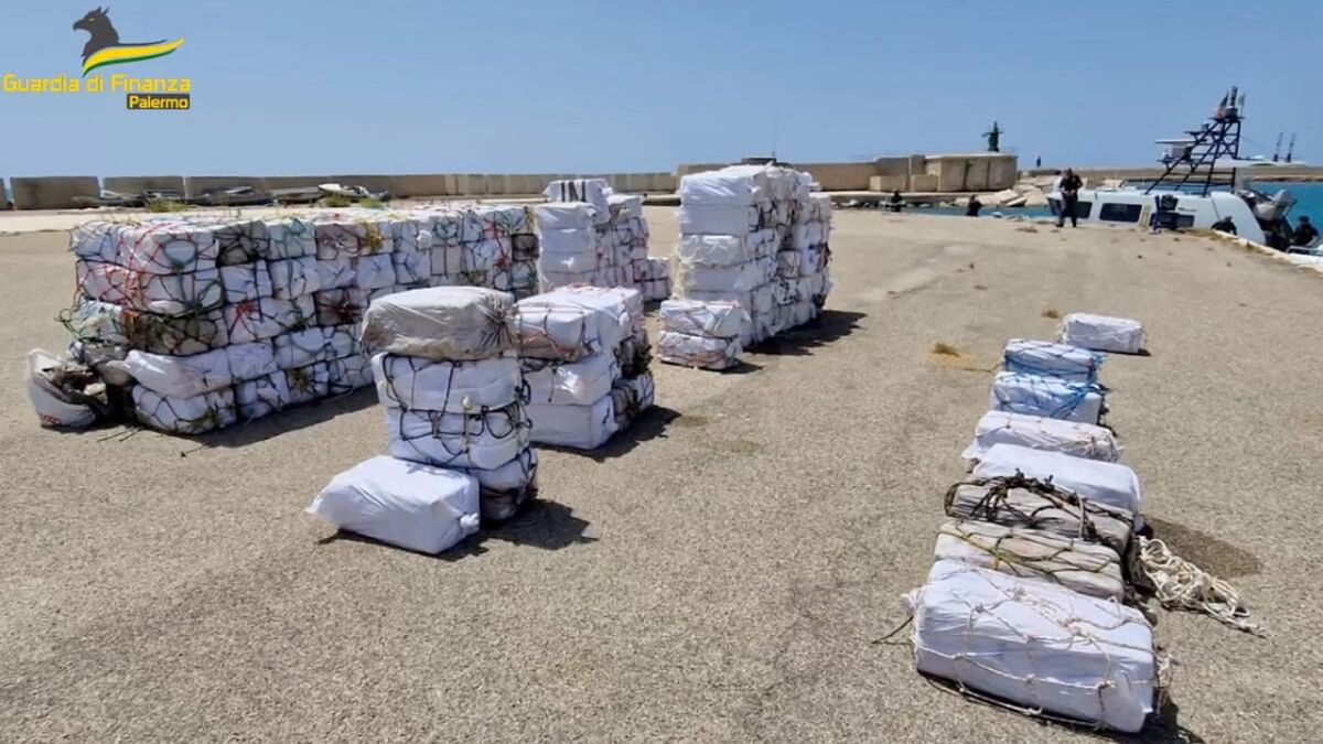 Italian police net record 5-tonne cocaine haul off Sicilian coast