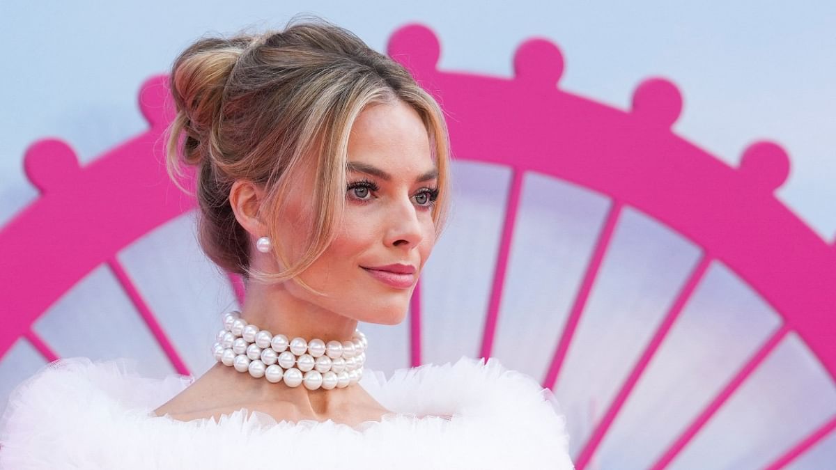 Margot Robbie compared 'Barbie' to 'Jurassic Park' to get funding