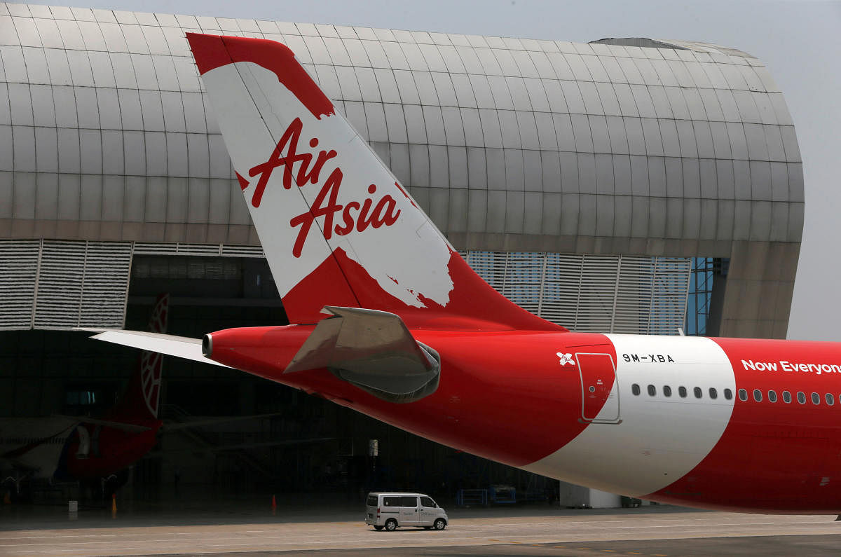 AirAsia flight takes off without Karnataka Guv; airline launches probe