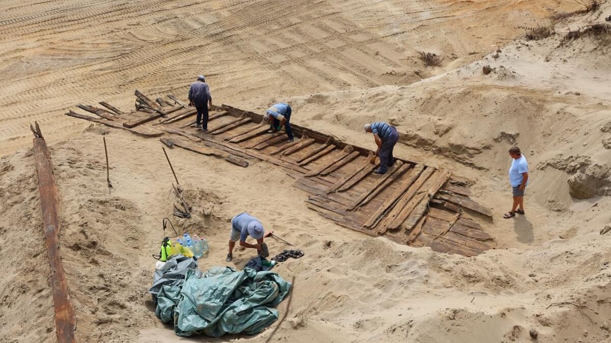 Serbian coal miners uncover ancient Roman ship