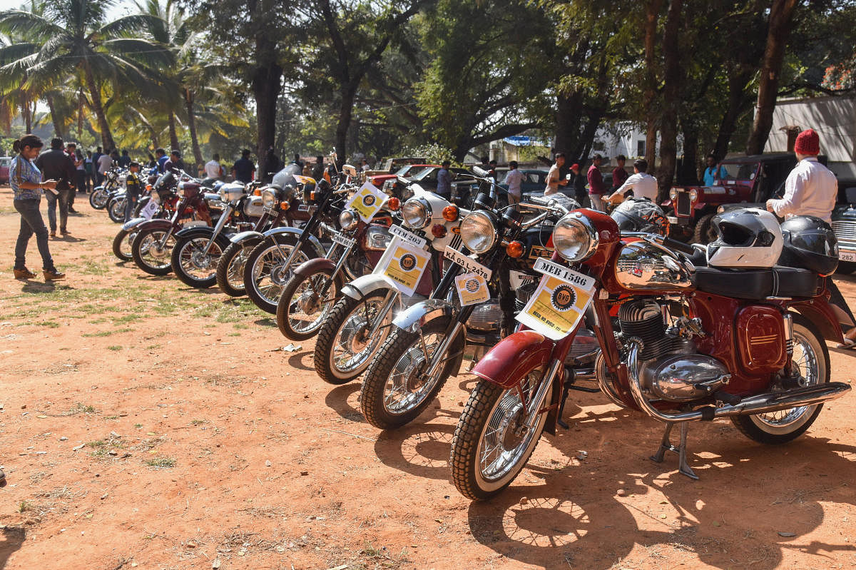 Vintage motorbikes exhibited at the 6th Southern India Vintage and Classic Automobile meet organised by The Bangalore Vintage Group at The Jayamahal Palace in Bengaluru on Sunday. (DH Photo by S K Dinesh)