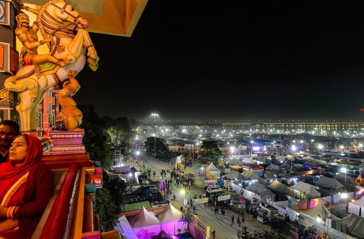 Allahabad: A view of temporary tents set up for devotees and Ascetics at the bank of river Ganga ahead of Mauni Amavasya bath festival during the ongoing Kumbh Mela-2019, in Allahabad Saturday, Feb 02, 2019. (PTI Photo)