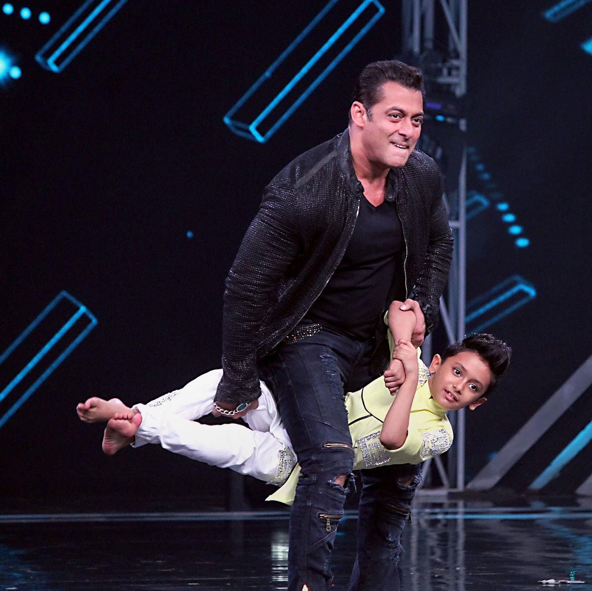 Bollywood actor Salman Khan during the promotion of his upcoming film 'Bharat', on the sets of Super Dancer Chapter 3 in Mumbai. PTI Photo