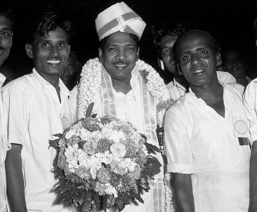 Then Tamil Nadu Chief Minister Karunanidhi in Mysore Peta at Tamil Sangam in Bangalore in 1969.
